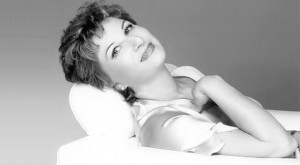 Orthesp e Mariella Devia fazem concerto sob regência de Giuseppe Sabbatini