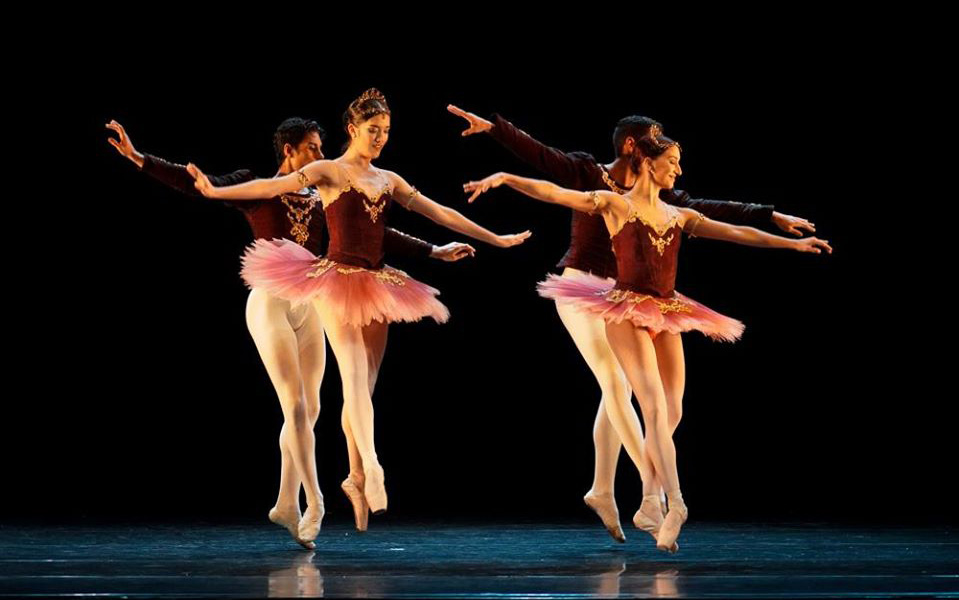 Seleção de Bailarinos