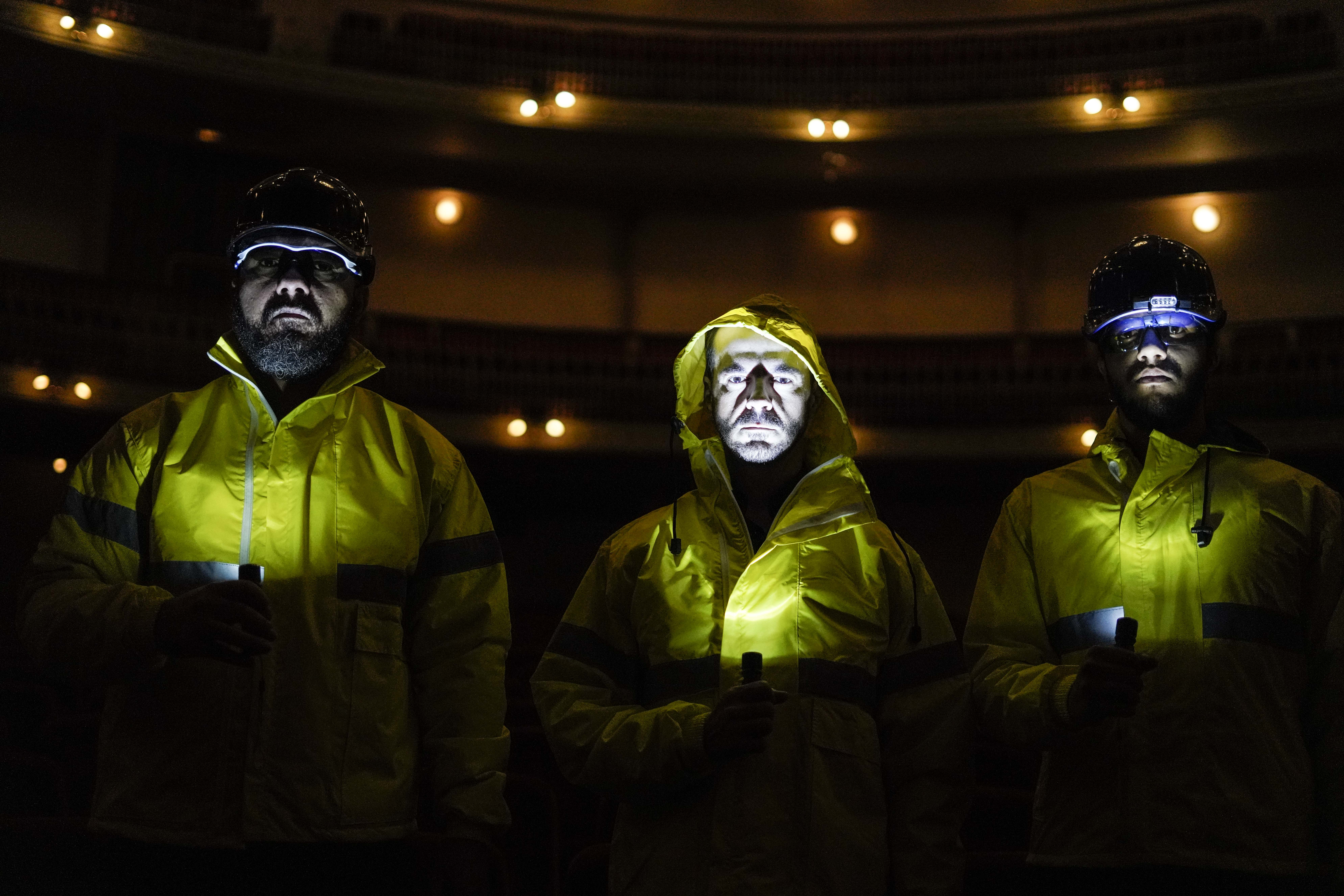 Aquele que diz sim & O voo através do Oceano